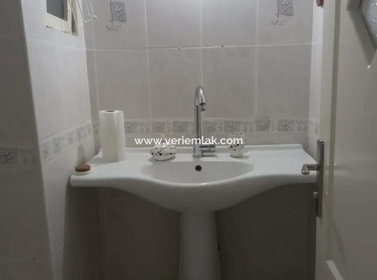 Kuşadası Zeytin Tepe Sitesi’nde Havuzlu, Eşyalı 2+1 Kiralık Daire