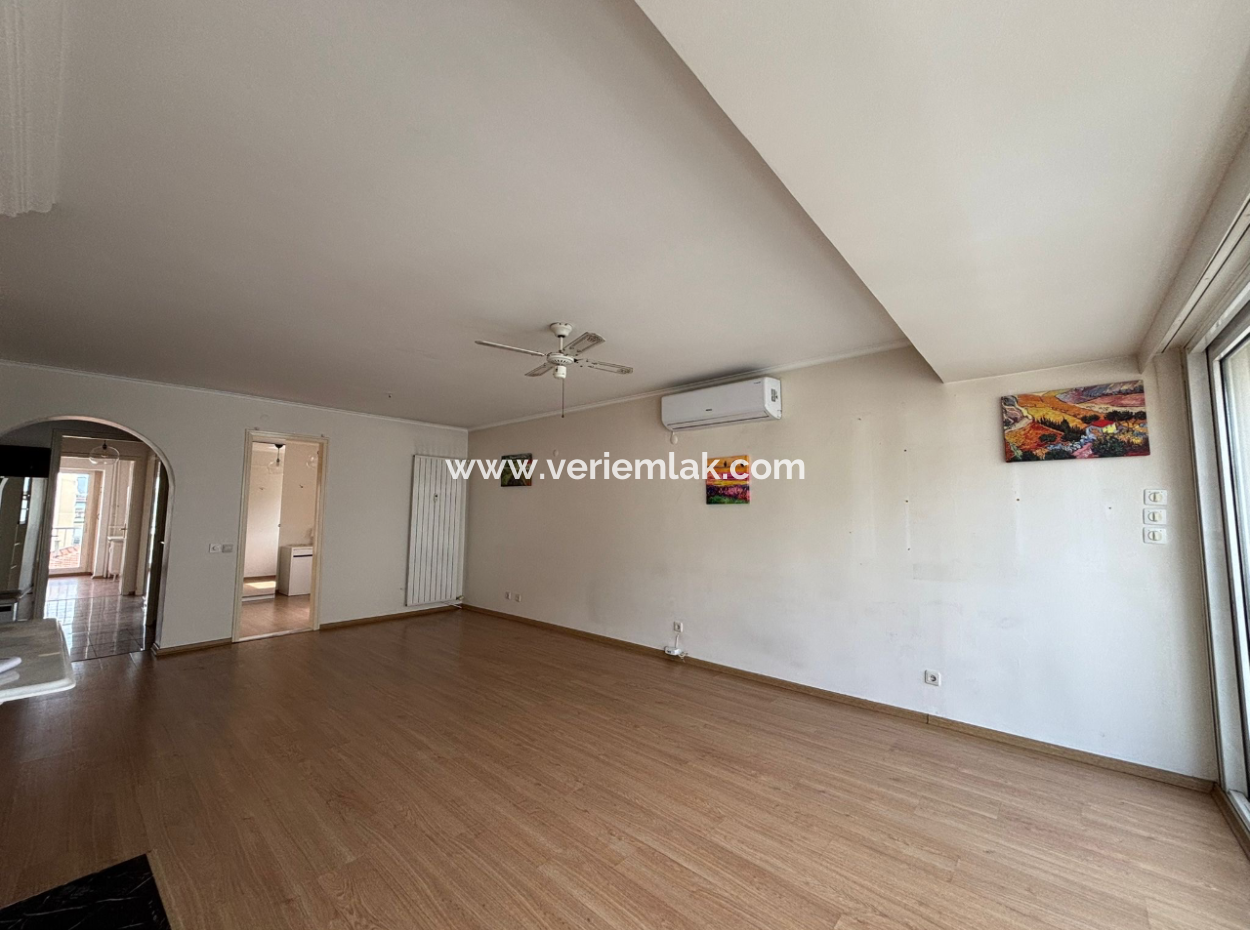 Alsancak Dr.mustafa Enver Cd. 7.Kat 3+1 Bakımlı Kiralık Daire