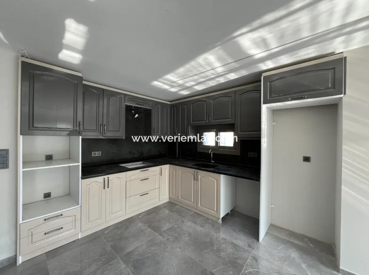 Akarca’da Plajlı Site İçerisinde Ultra Lüks Müstakil Villa