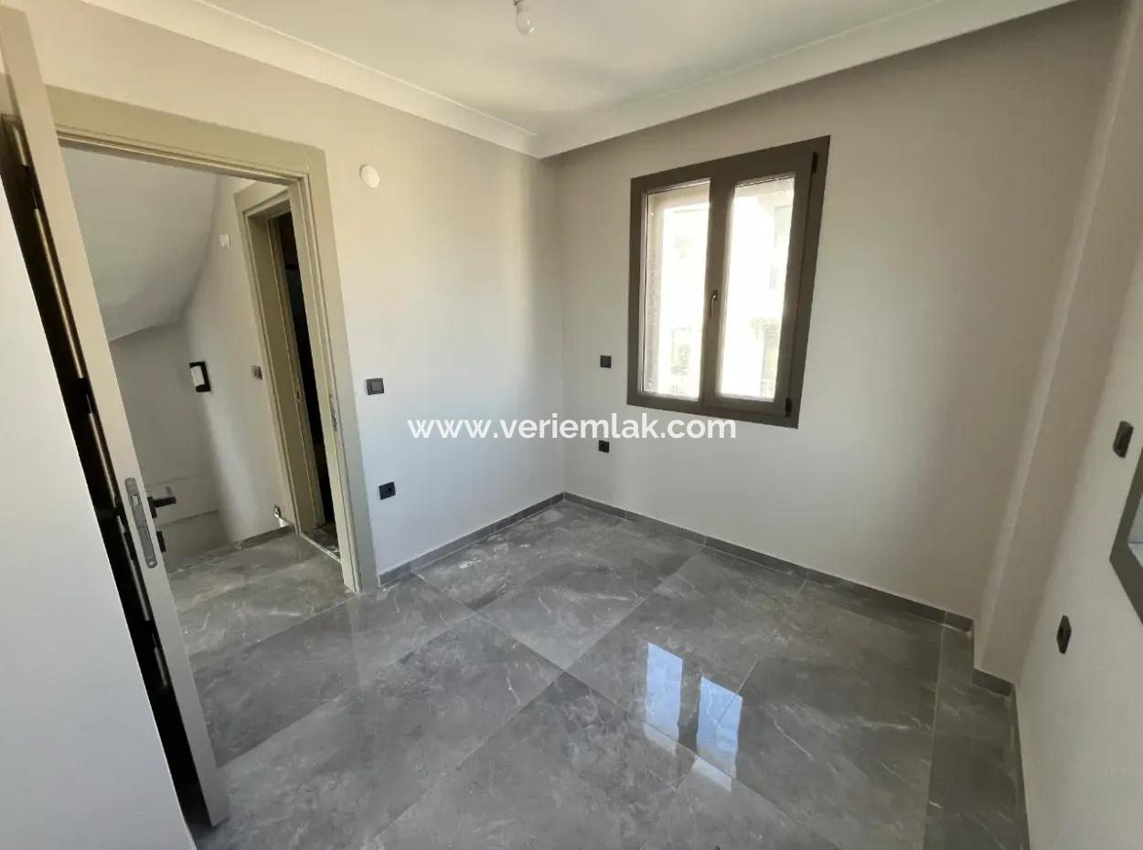 Akarca’da Plajlı Site İçerisinde Ultra Lüks Müstakil Villa