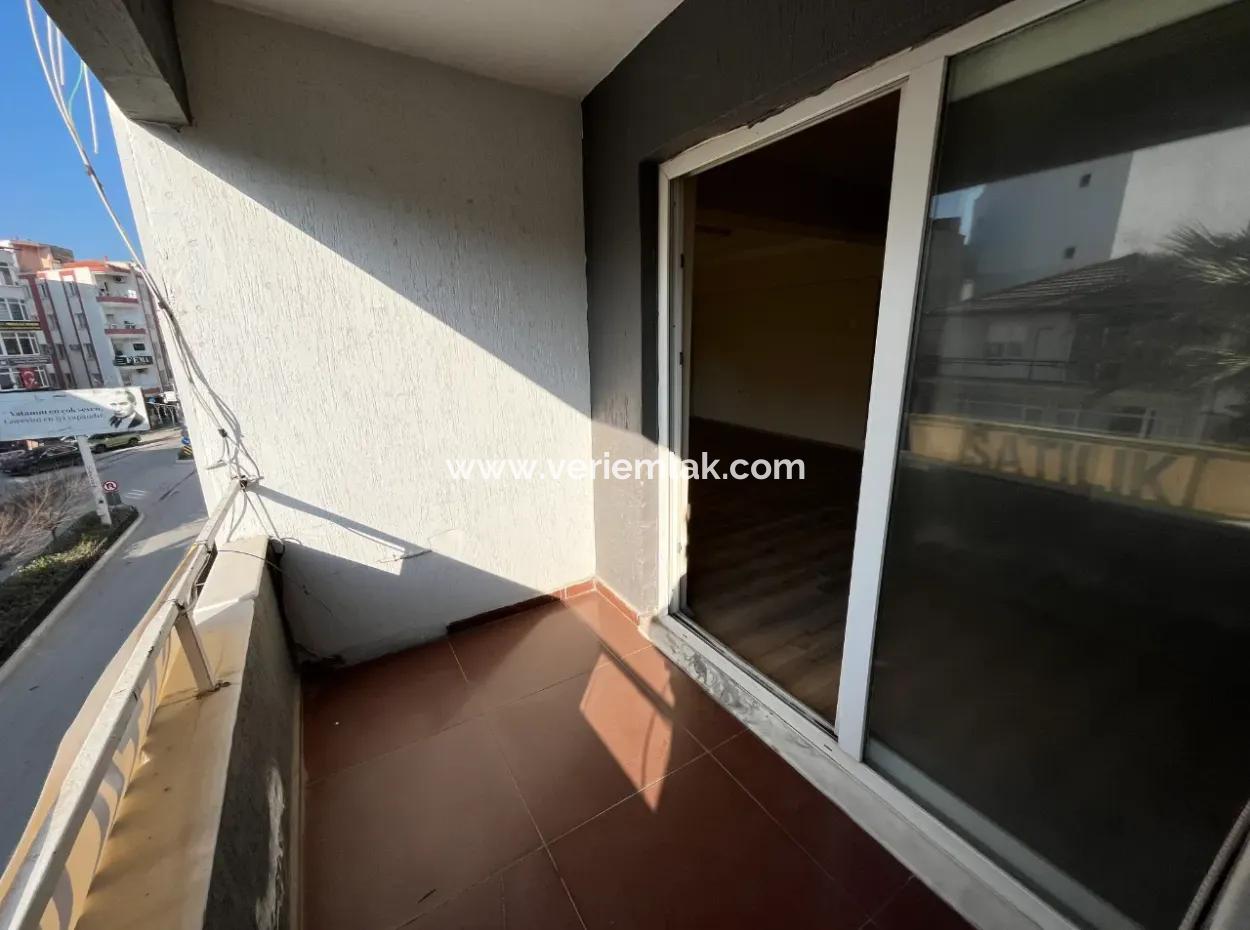 Şehrin Kalbinde Geniş Ve Aydınlık Daire Fırsatı