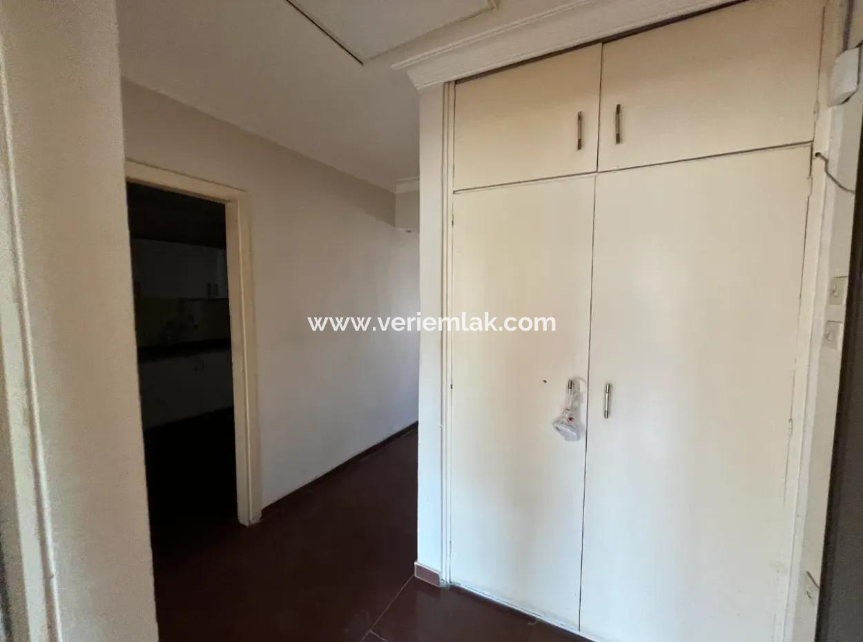 Şehrin Kalbinde Geniş Ve Aydınlık Daire Fırsatı