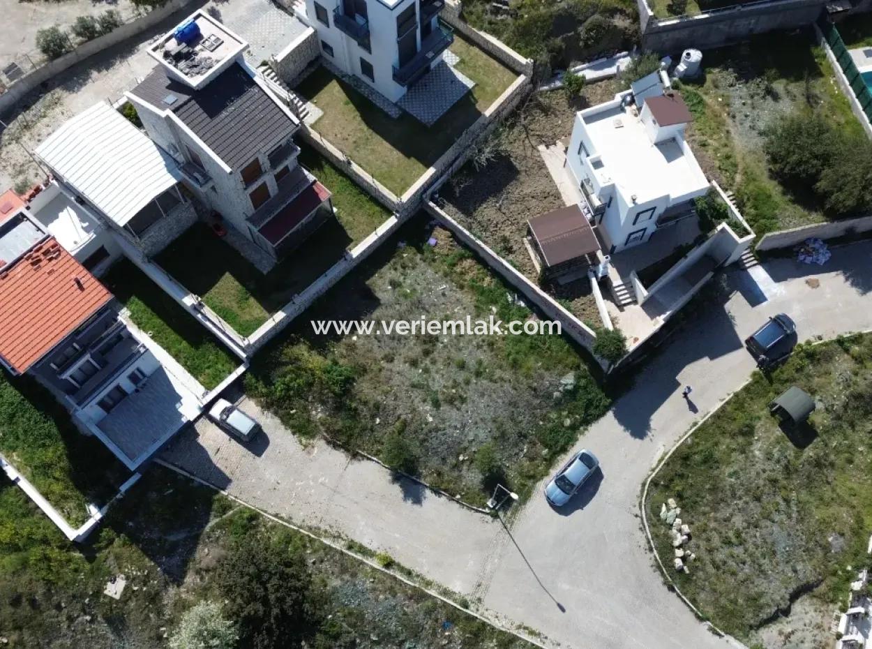 Akarca’da Plaja Yakın, Site İçerisinde İmarlı Arsa Fırsatı