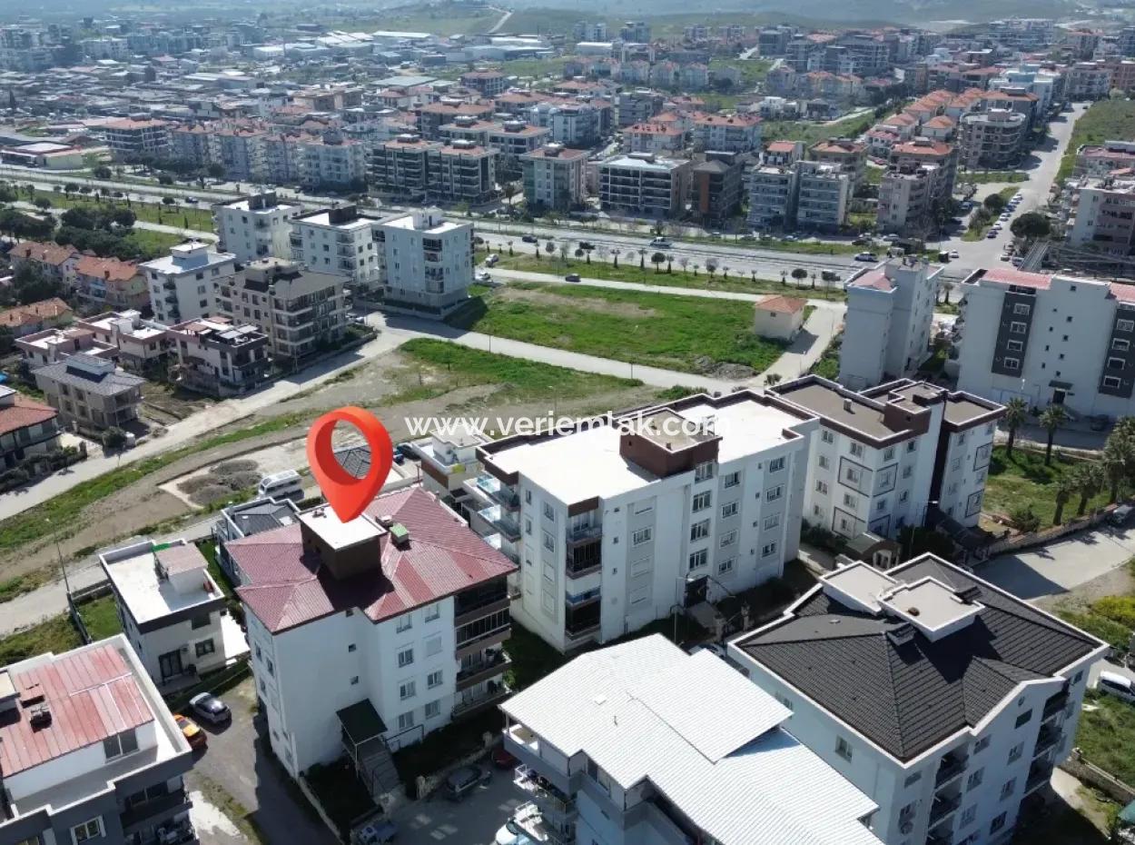 Seferihisar Çolakibrahimbey Mahallesi’nde Kiralık Ferah 1+1 Daire