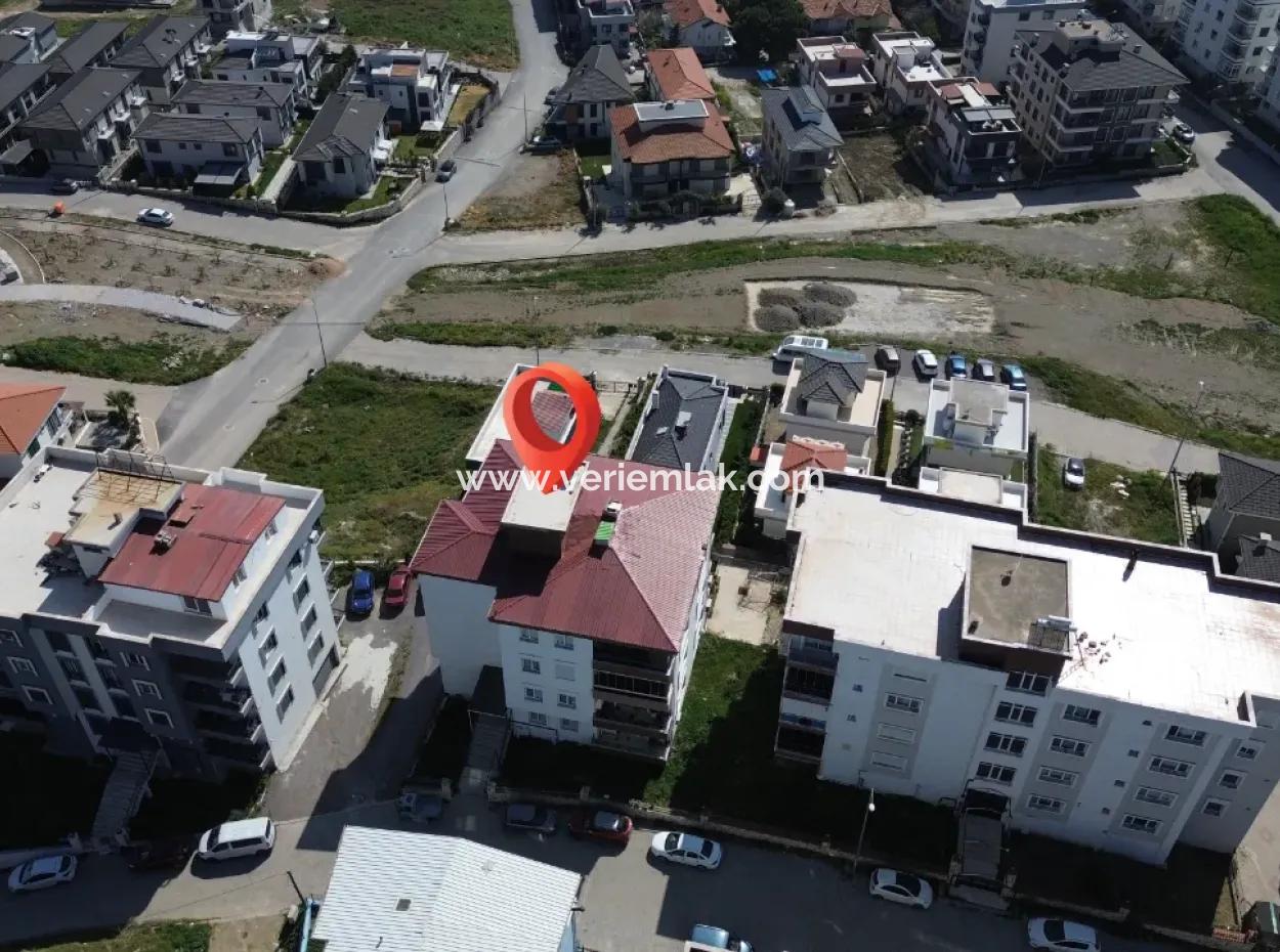 Seferihisar Çolakibrahimbey Mahallesi’nde Kiralık Ferah 1+1 Daire