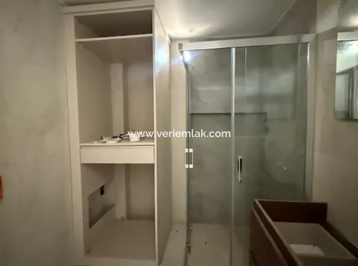 Seferihisar Camikebir’de Satılık 2+1 Şık Ve Modern Daire