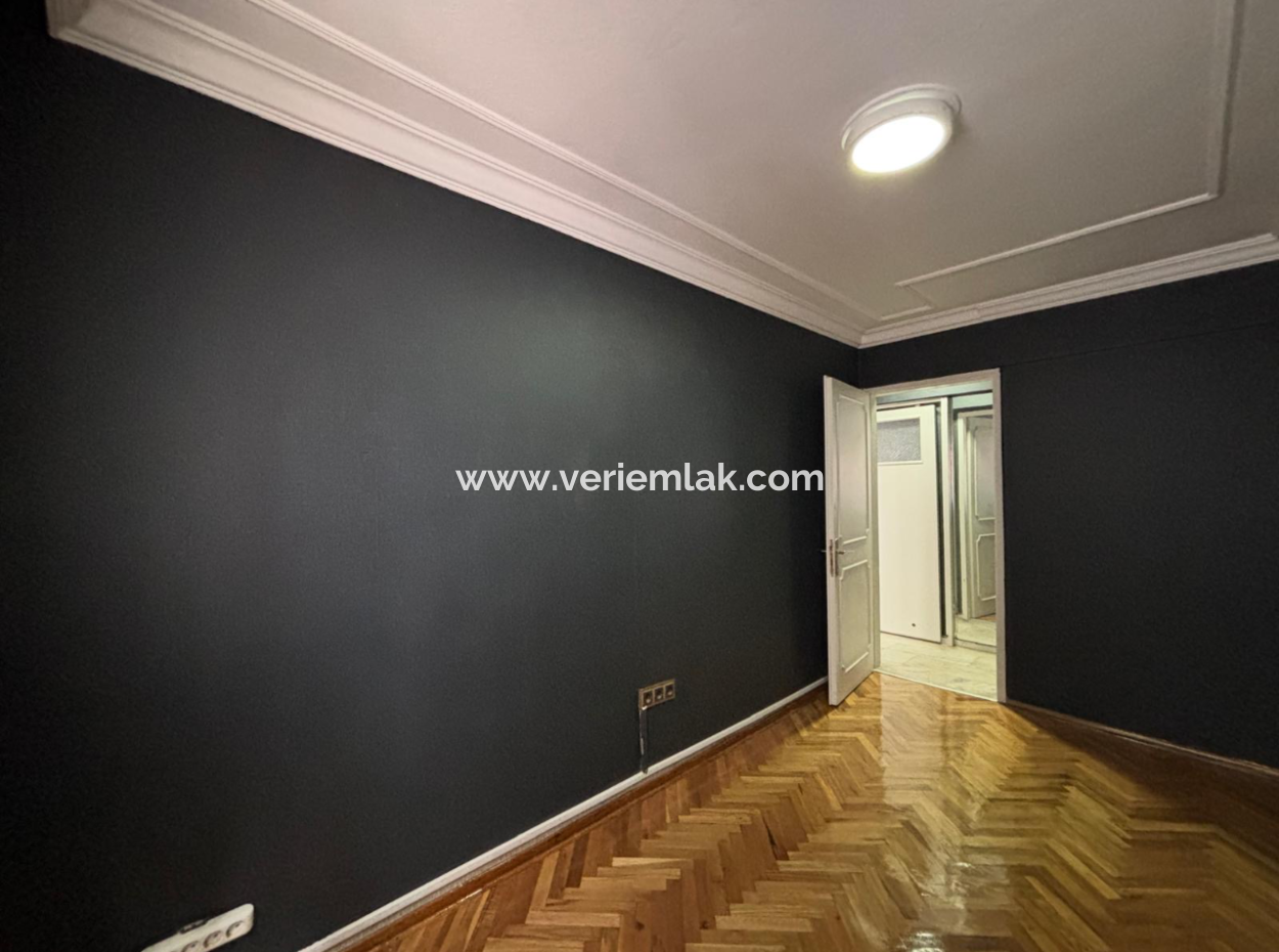 Alsancak Otoparklı Kıbrıs Şehitleri Yakını Dubleks 3+1 İş Yeri