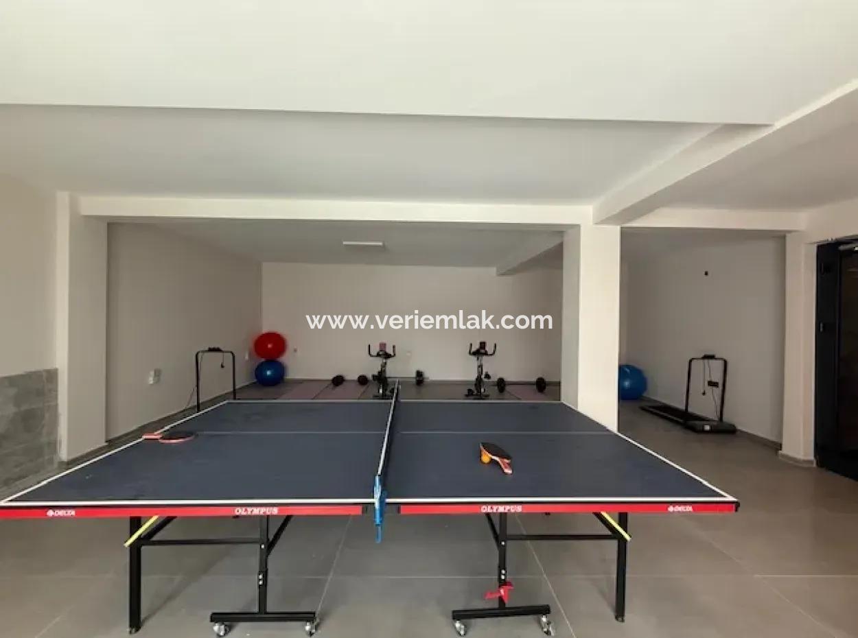 Seferihisar Camikebir Mahallesi’nde Ultra Lüks 2+1 Satılık Daire