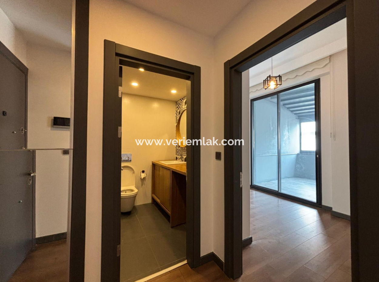 Bornova Yaşar Üniversitesi Yakını 80M2 2+1 Kış Bahçeli Lüks Kiralık Daire!