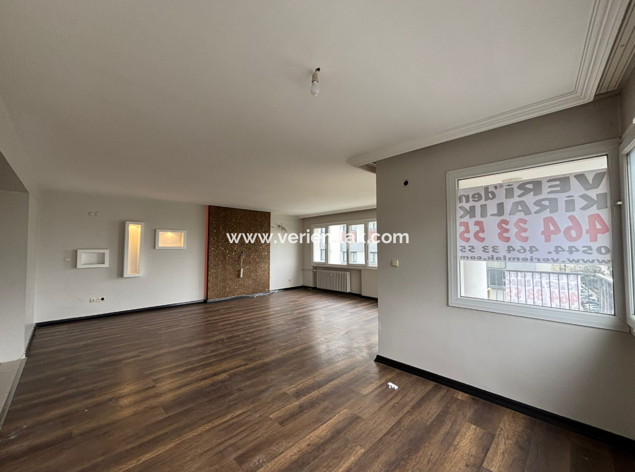 Alsancak Libasın Sokağında 3+1 5.Kat Önü Açık,Köşe Kiralık Lüks Daire