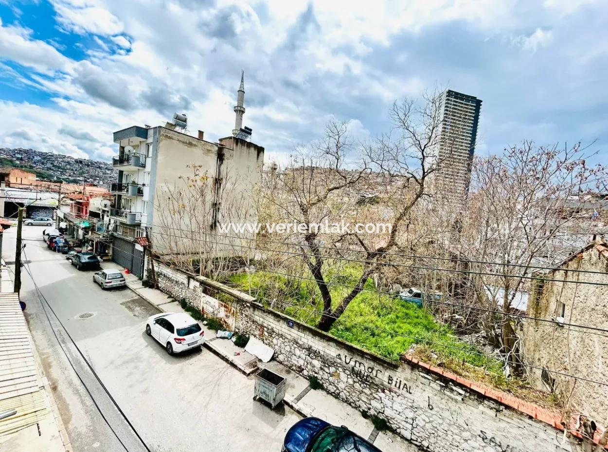 Yeni Doğan Mahallesinde Kemer İzban Yakını Kiralık Bakımlı Daire