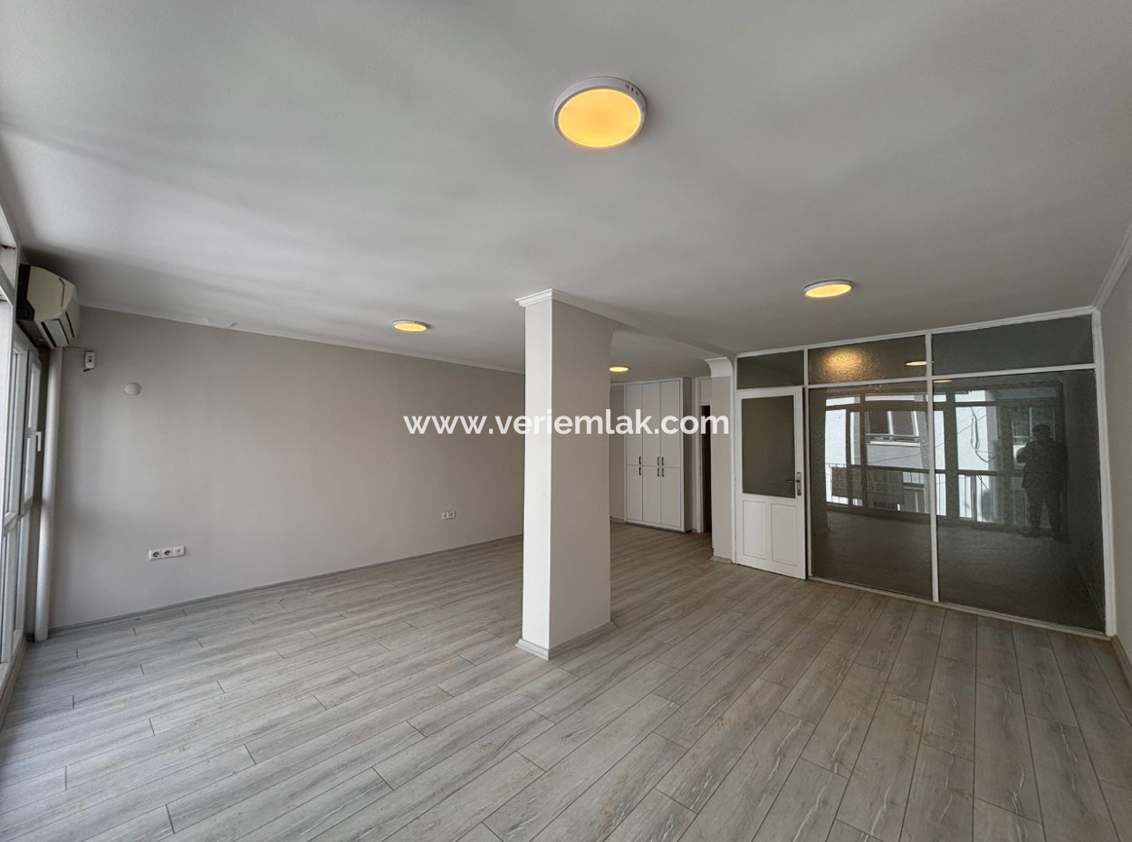 Alsancak Talatpaşa Bulvarında 1+1 4.Kat Kiralık Daire!