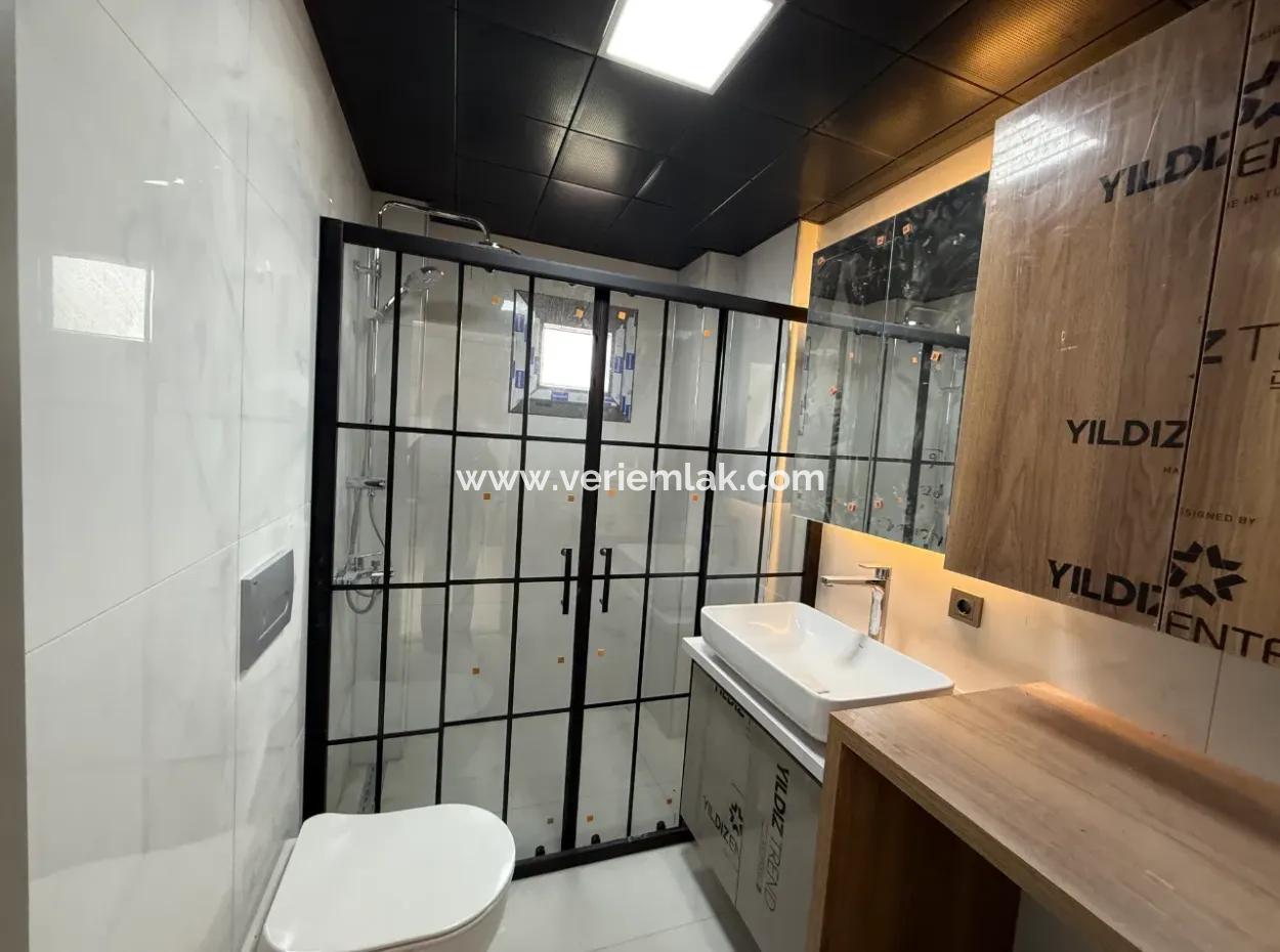 Seferihisar Merkezde Kiralık Sıfır 1+1 Daire