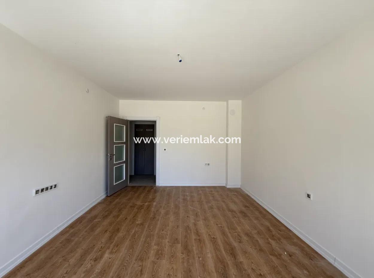 Seferihisar Toki’de Kiralık Sıfır 2+1 Daire