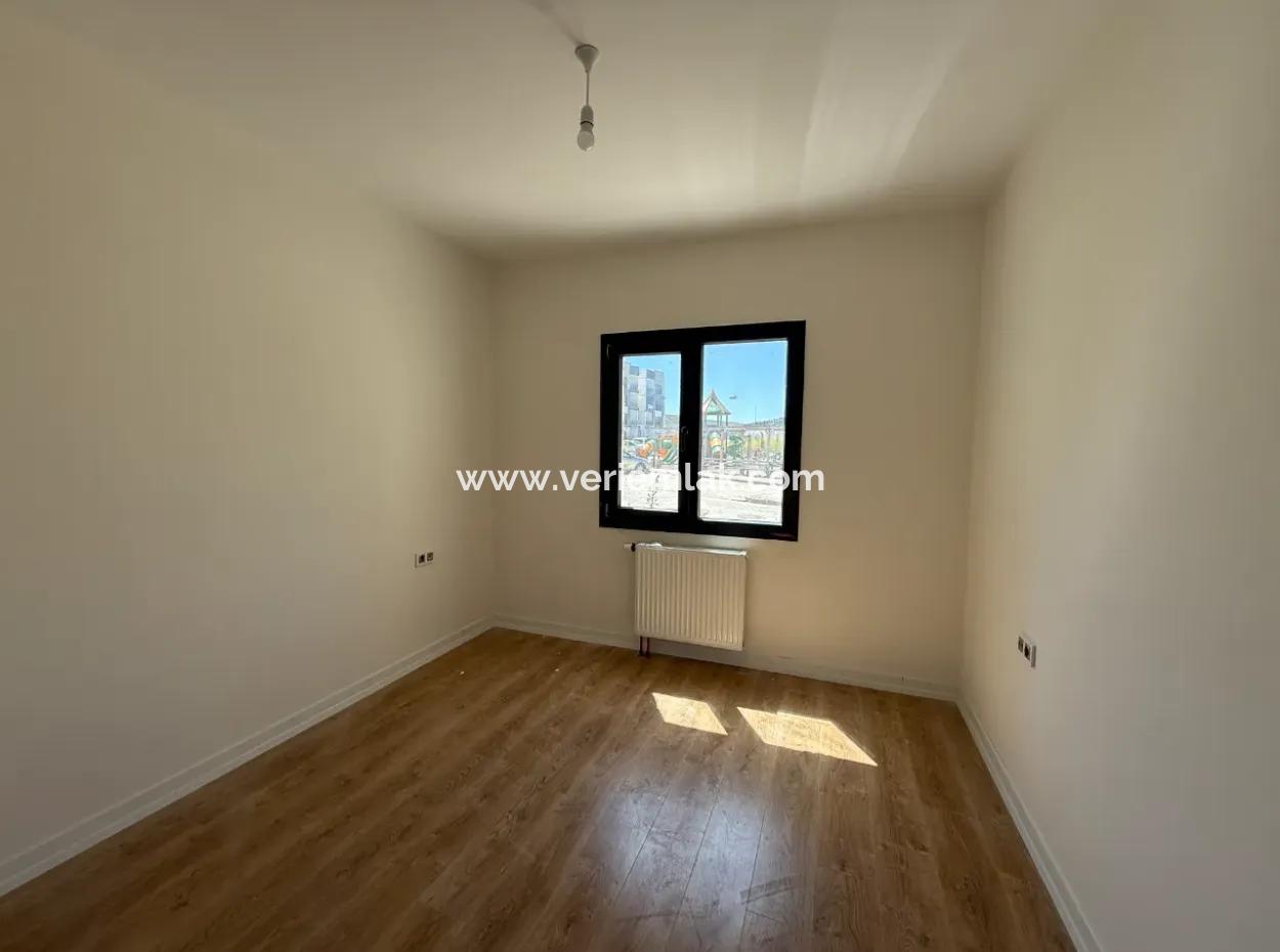 Seferihisar Toki’de Kiralık Sıfır 2+1 Daire