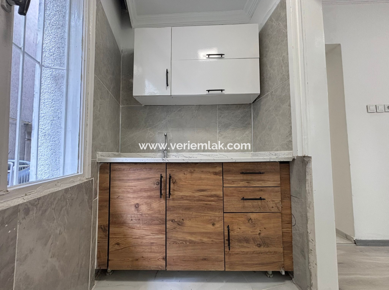 Alsancak Talatpaşa Yakını Otoparklı 1+1 70M2 Kış Bahçeli Kiralık Daire