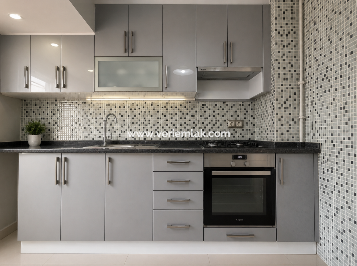 Alsancak Fuar Yakını 3+1 3.Kat Doğalgazlı Bakımlı Kiralık Daire!
