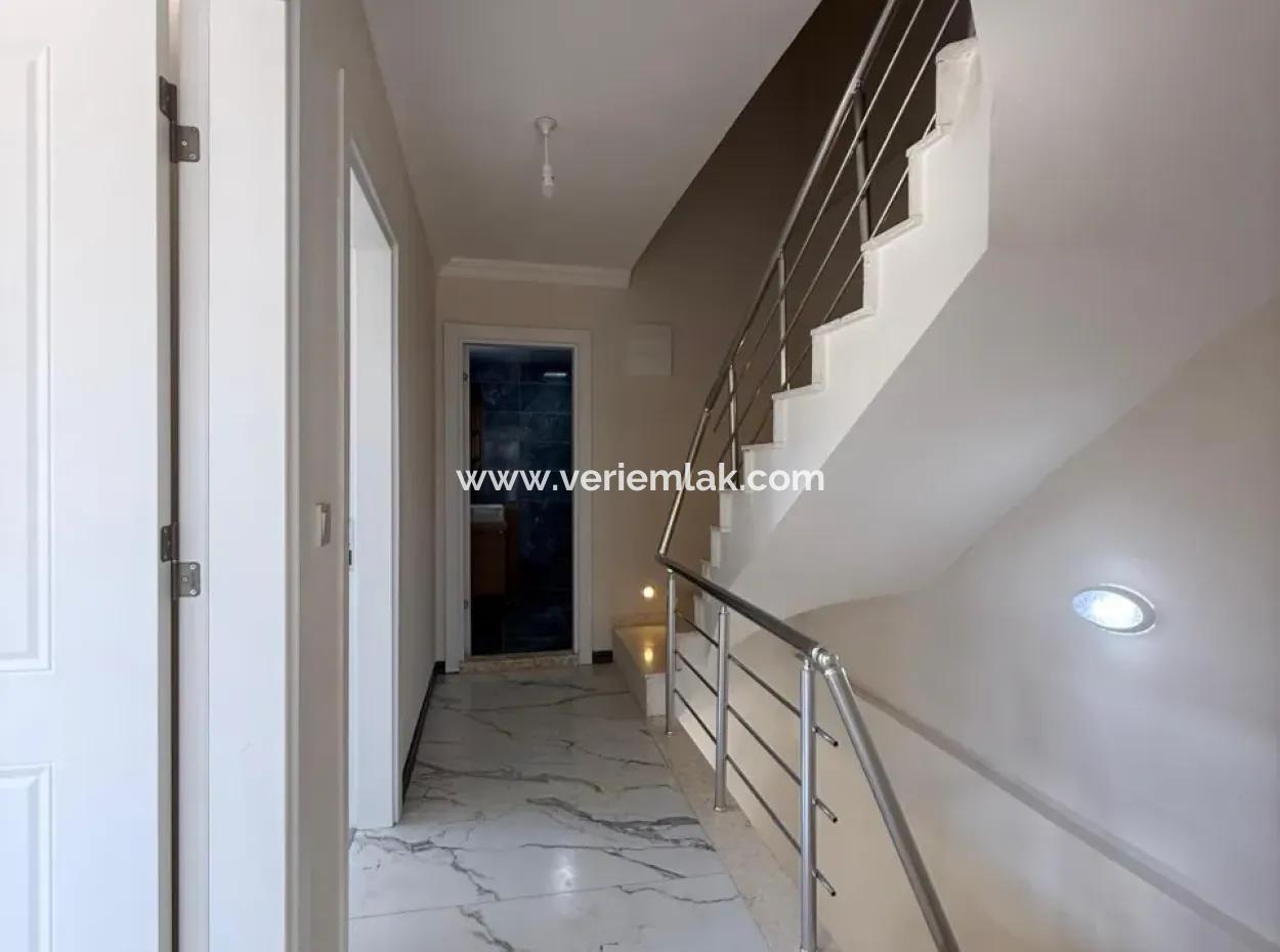 Seferihisar Camikebir’de Modern Ve Konforlu Villa