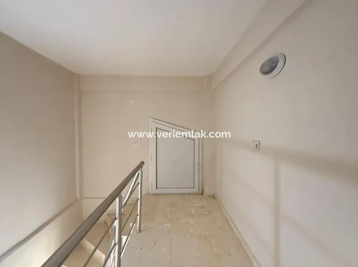 Seferihisar Camikebir’de Modern Ve Konforlu Villa
