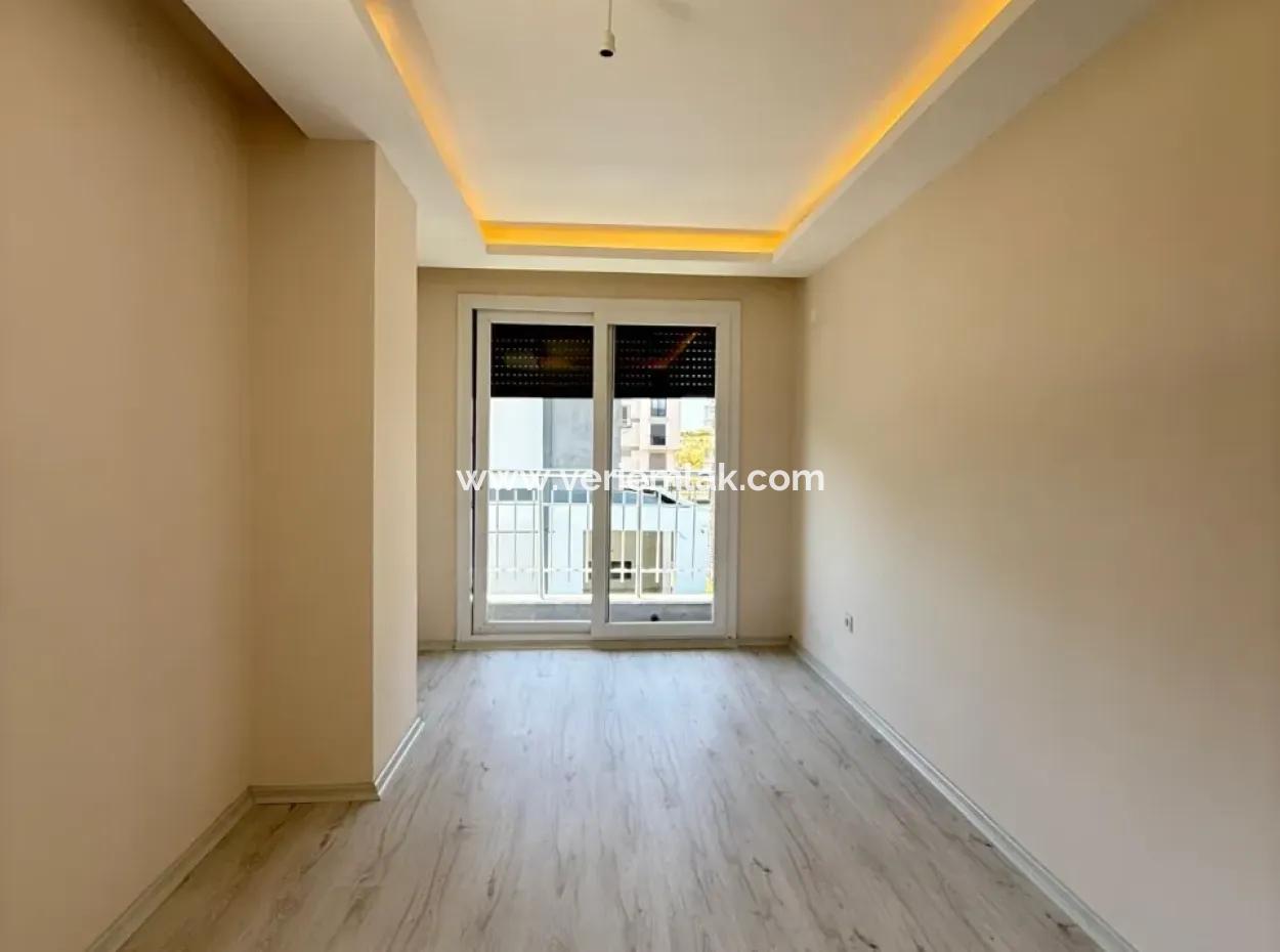 Seferihisar Camikebir’de Modern Ve Konforlu Villa