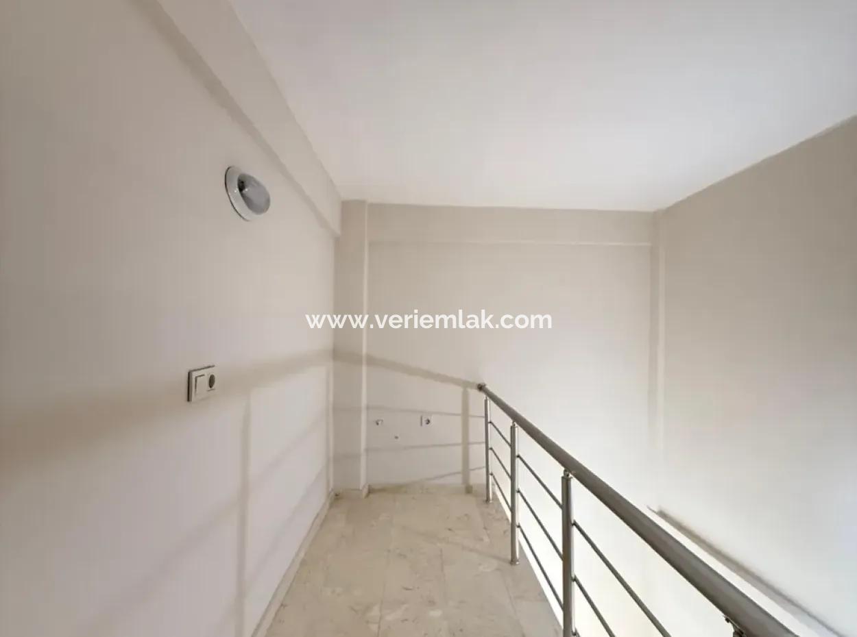 Seferihisar Camikebir’de Modern Ve Konforlu Villa