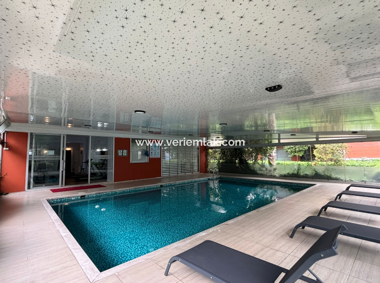Bornova Myvia’da Havuzlu 7/24 Güvenlikli 1+1 Kiralık Eşyalı Daire!