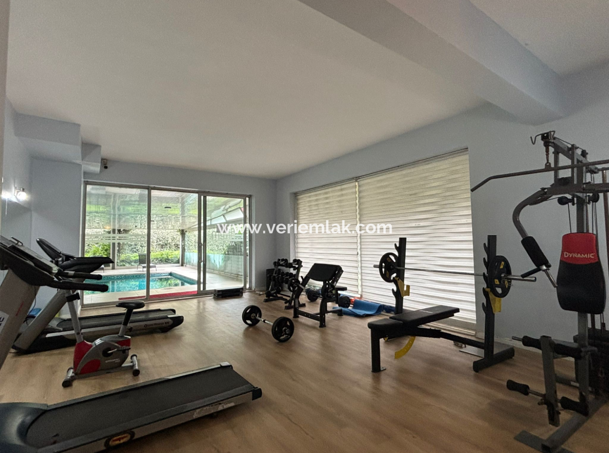 Bornova Myvia’da Havuzlu 7/24 Güvenlikli 1+1 Kiralık Eşyalı Daire!