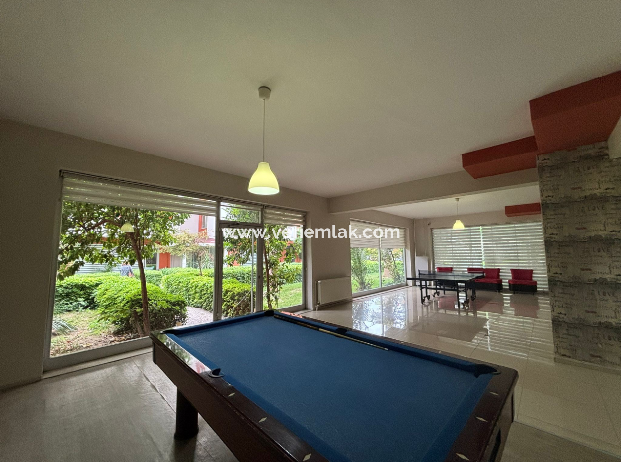 Bornova Myvia’da Havuzlu 7/24 Güvenlikli 1+1 Kiralık Eşyalı Daire!