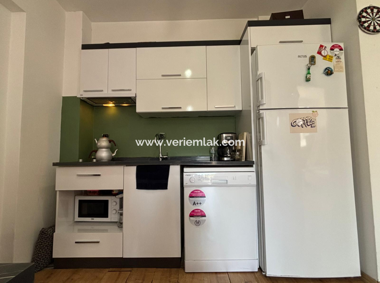 Buca Vita Loft’ta Havuz Manzaralı 2+1 2.Kat Eşyalı Kiralık Daire!