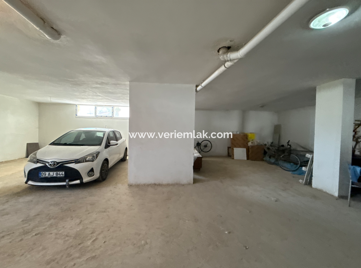 Seferihisar Çolak İbrahimbey' De 2+1 Ferah Ve Kullanışlı Kiralık Daire