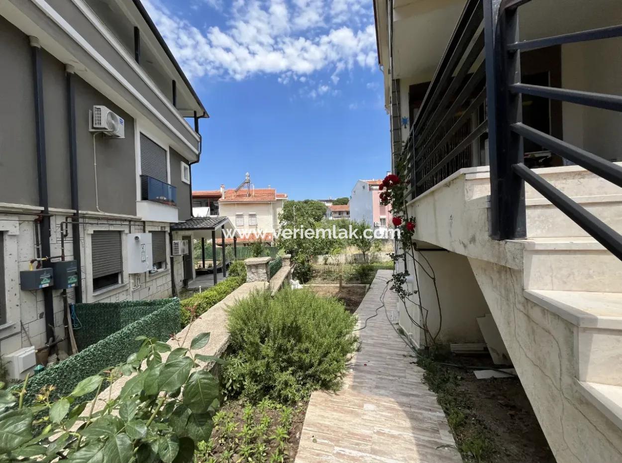 Seferihisar Akarca’da Denize Yakın, Müstakil Tadında Geniş Ve Keyifli Yaşam Alanı Sunan Villa