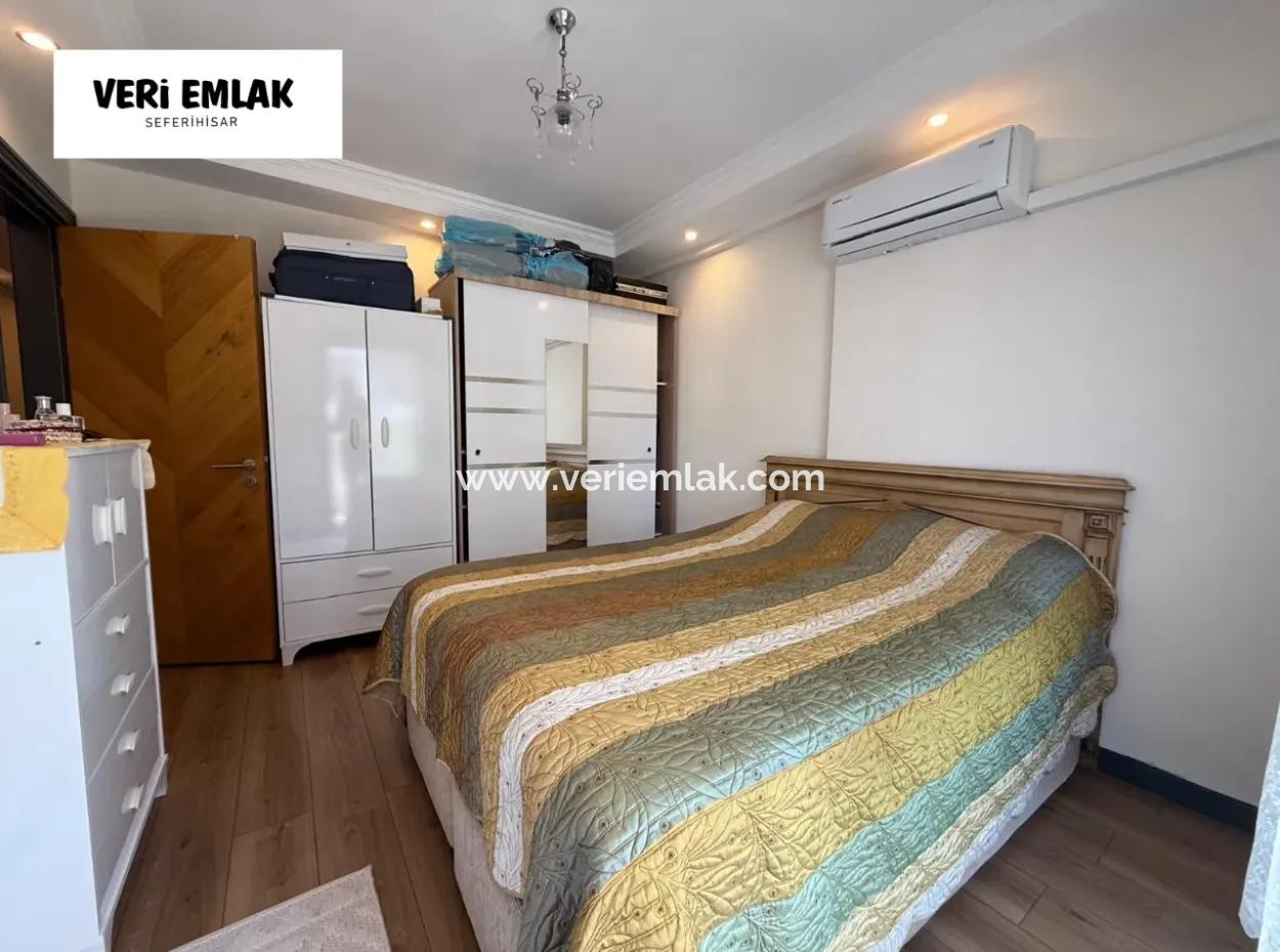 Camikebir Mahallesi'nde Ayrı Mutfaklı, Cam Balkonlu, Doğalgazlı Şık 2+1 Daire