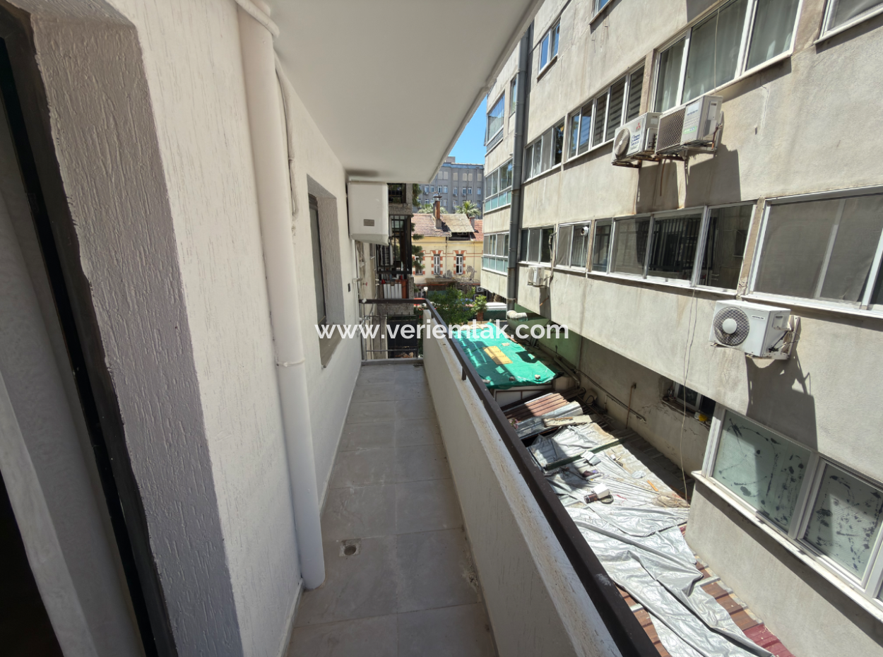Alsancak Kültür Mahallesi Otoparklı 1+1 Masrafsız Satılık Daire