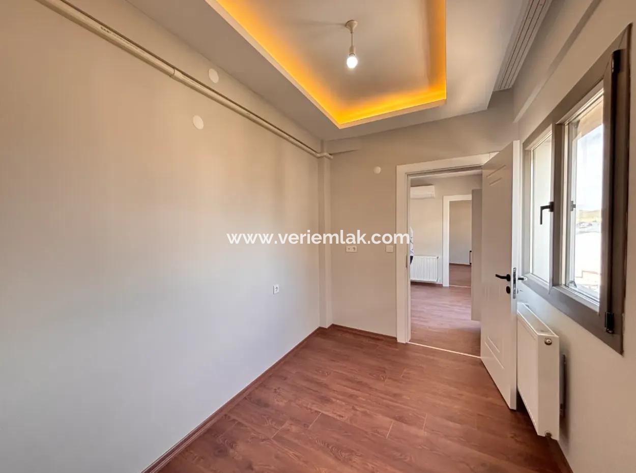Şehir Merkezinde Modern Detaylarla Tasarlanmış Keyifli Yaşam Alanı!