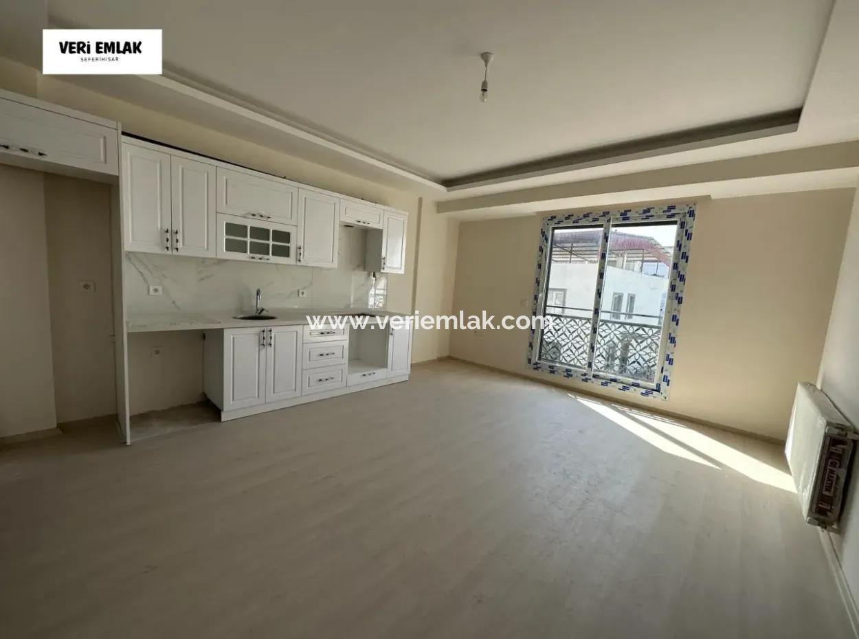 Veri'den Merkezi Lokasyonda Şık Ve Kullanışlı Yaşam Alanı