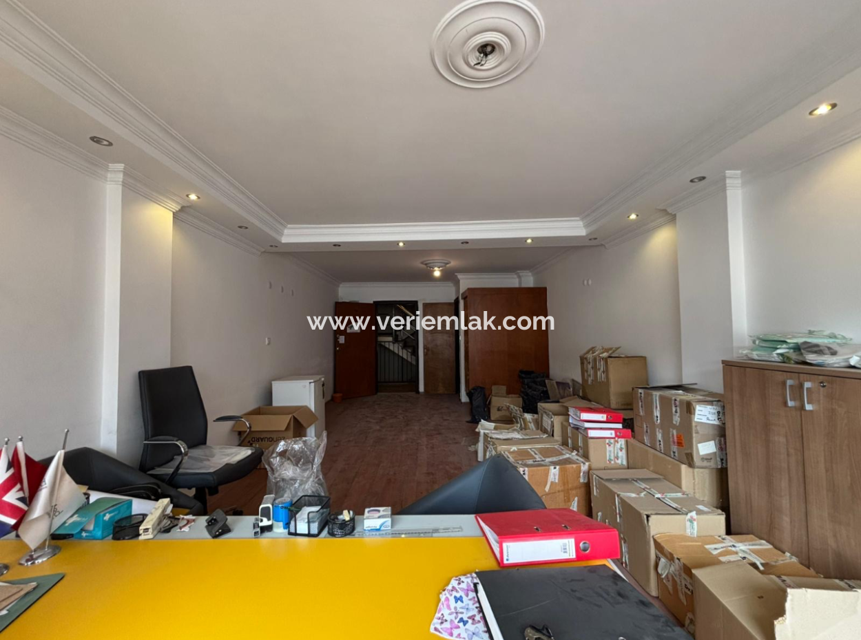 Alsancak Liman Ve Gar Yakını 30M2 Kiralık Ofis/Iş Yeri