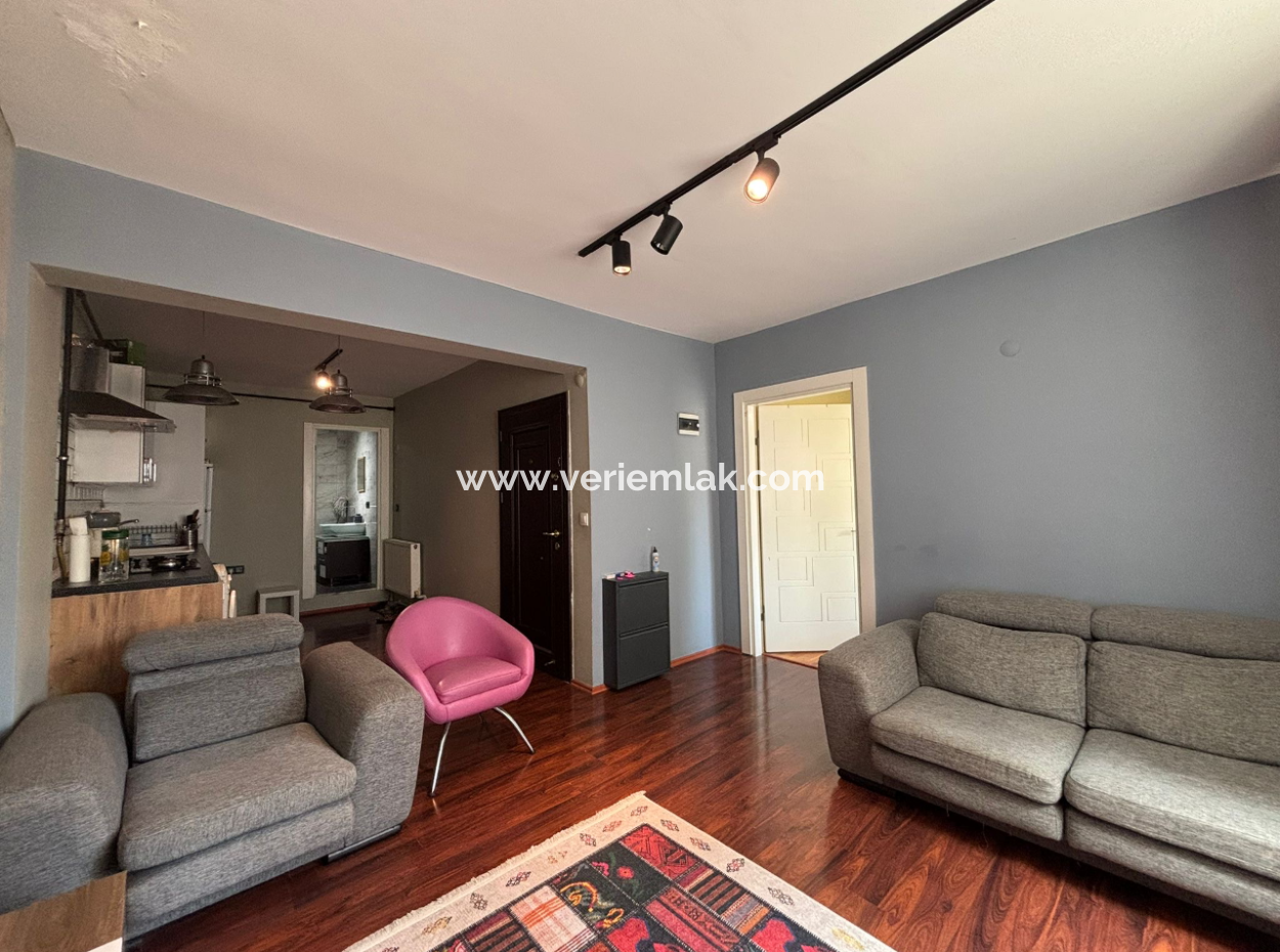 Alsancak Kahramanlarda 1+1 Modern Eşyalı Kiralık Daire