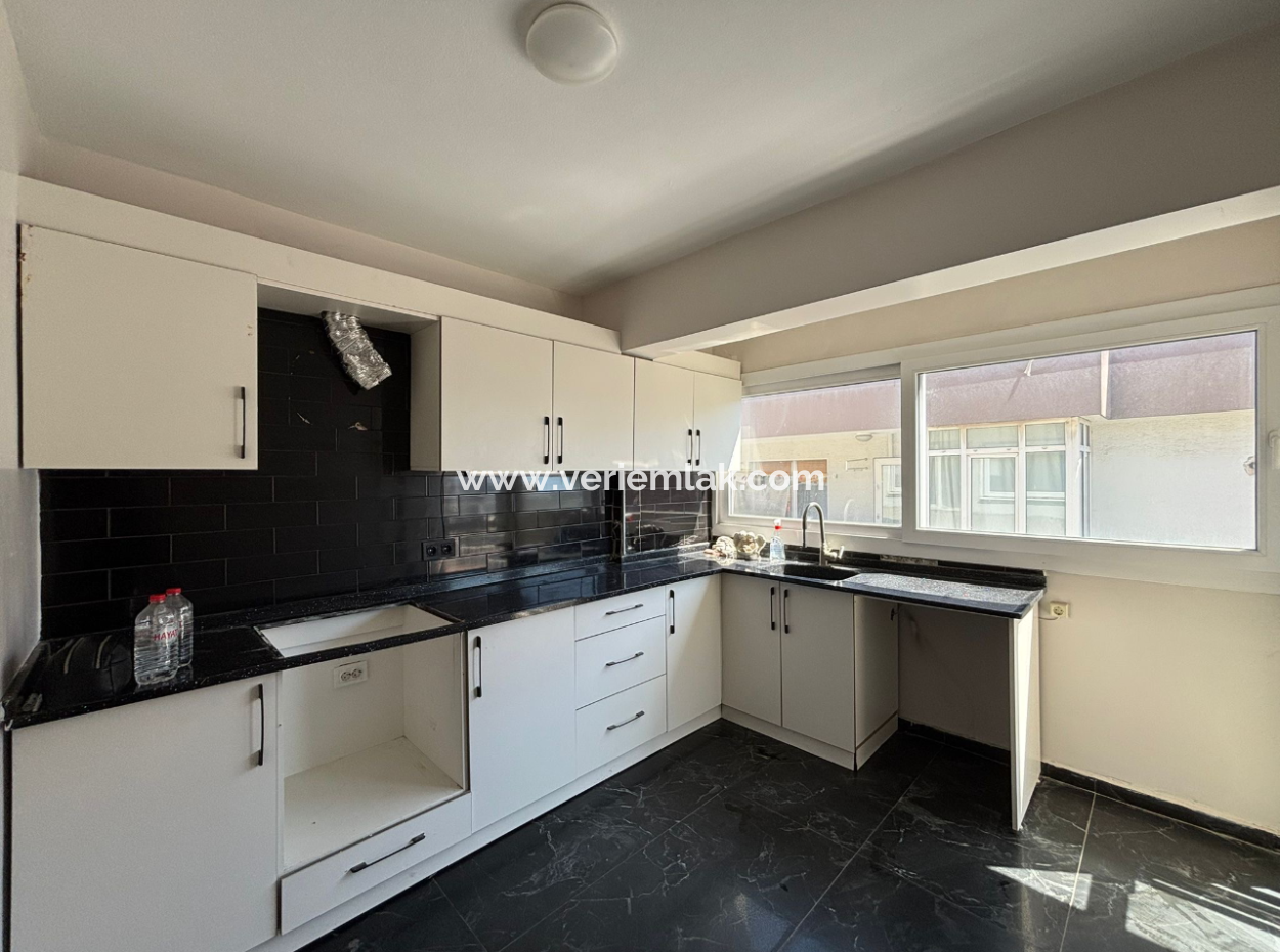 Alsancak Gazi Okulu Karşısı Önü Açık 3+1 Bakımlı Kiralık Daire