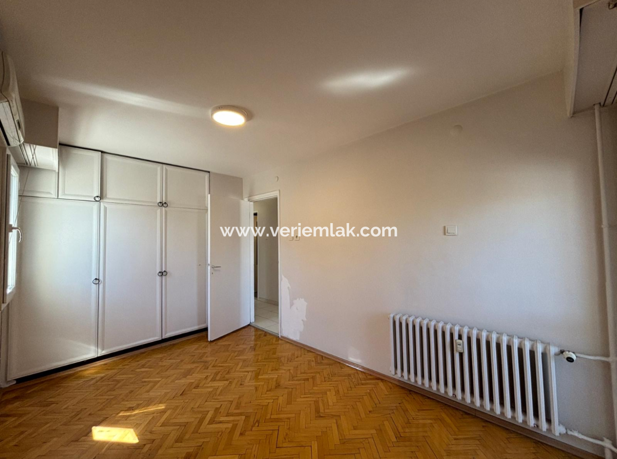 Alsancak Gazi Okulu Karşısı Önü Açık 3+1 Bakımlı Kiralık Daire