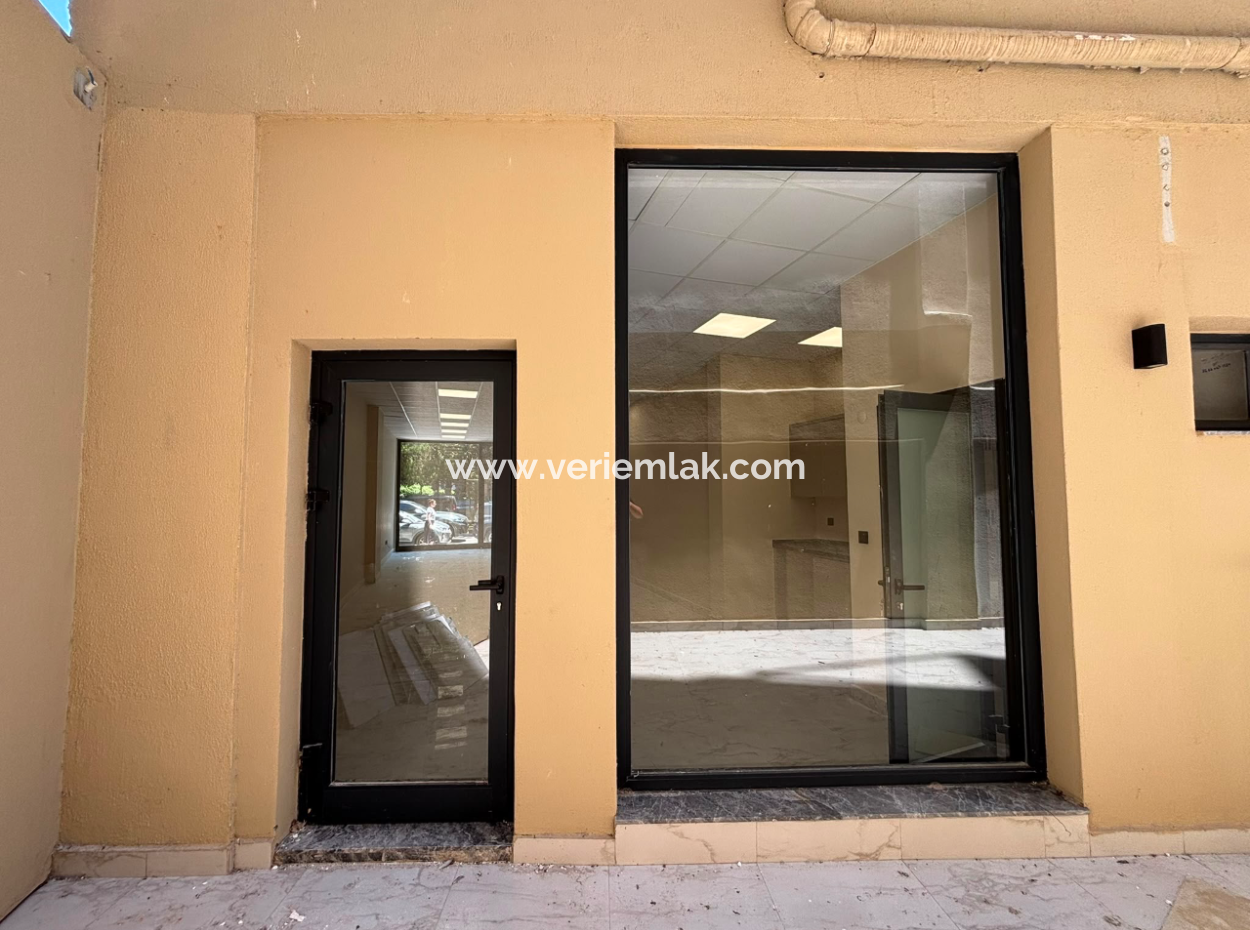 Alsancakswiss Otel Karşısında70M2 Net Wc’li Kiralık Masrafsız Dükkan