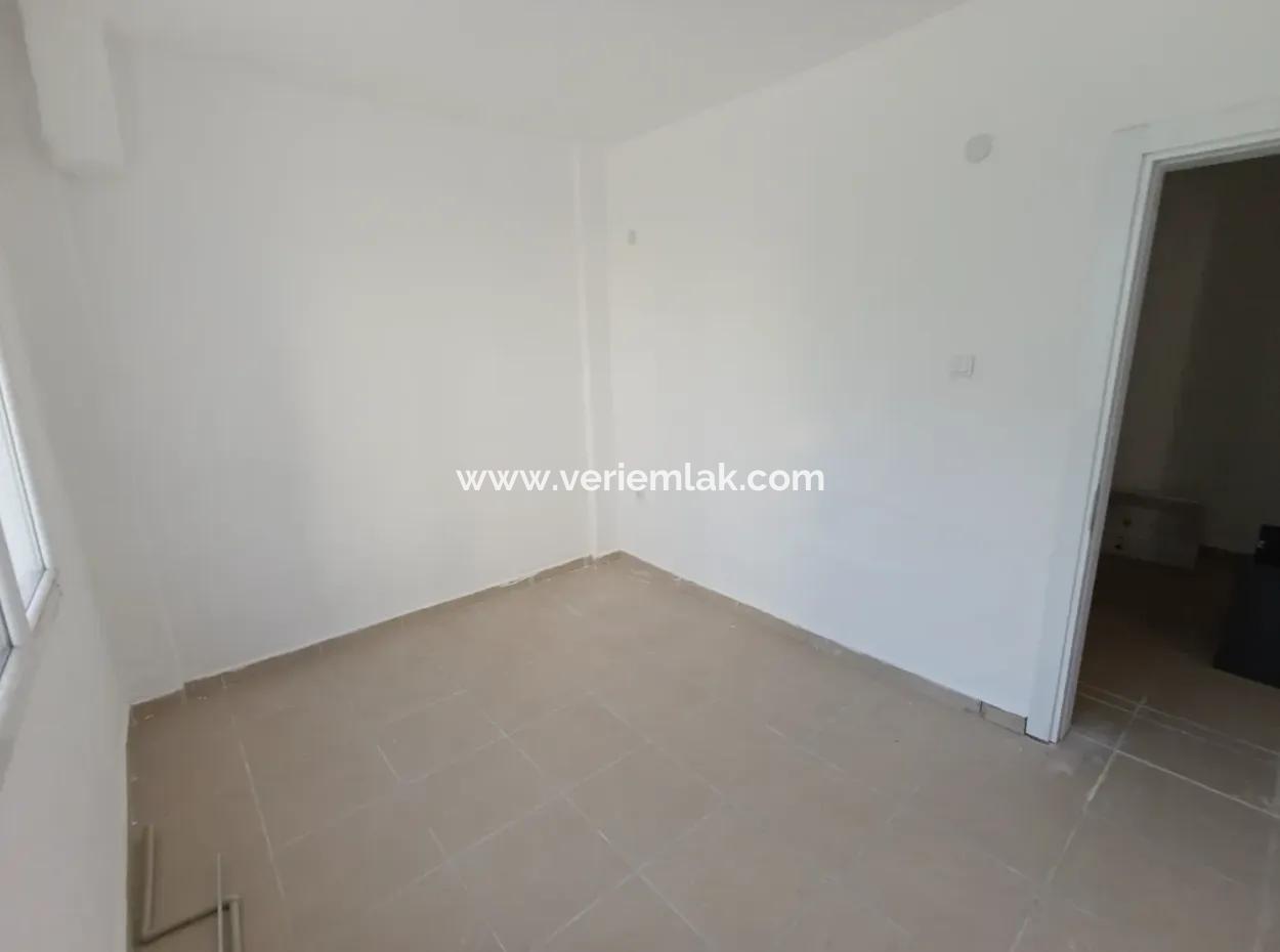 Sığacık'ın Kalbinde, Marina Ve Kale'ye Yürüme Mesafesinde 2+1 Kiralık Daire!