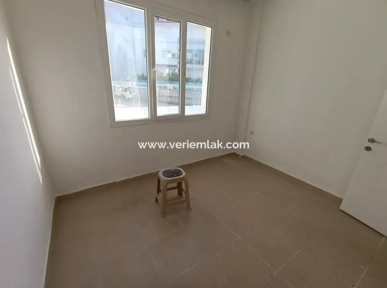 Sığacık'ın Kalbinde, Marina Ve Kale'ye Yürüme Mesafesinde 2+1 Kiralık Daire!
