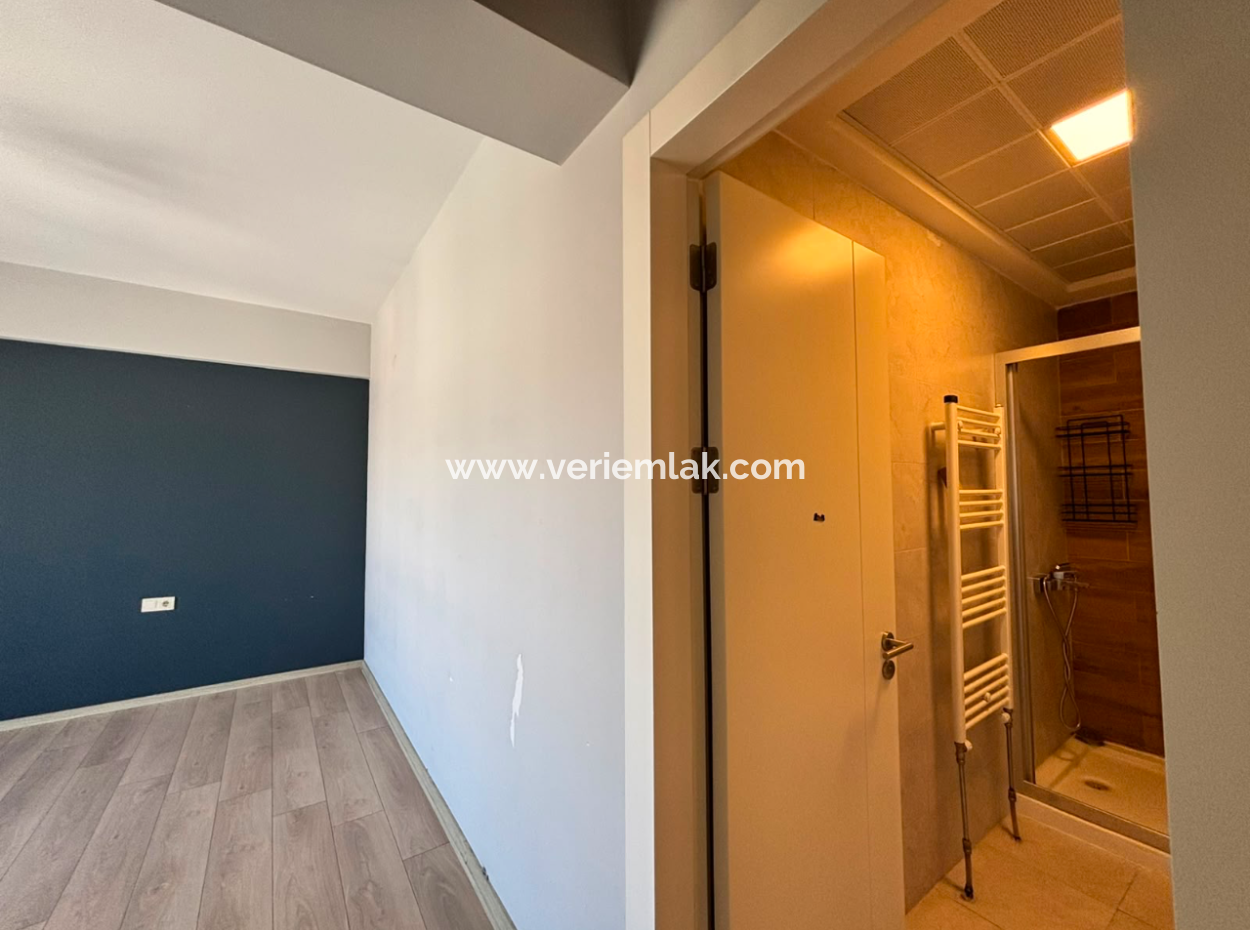 Buca Dasif Konsept 13.Kat 3+1 Boş Satılık Fırsat Daire!