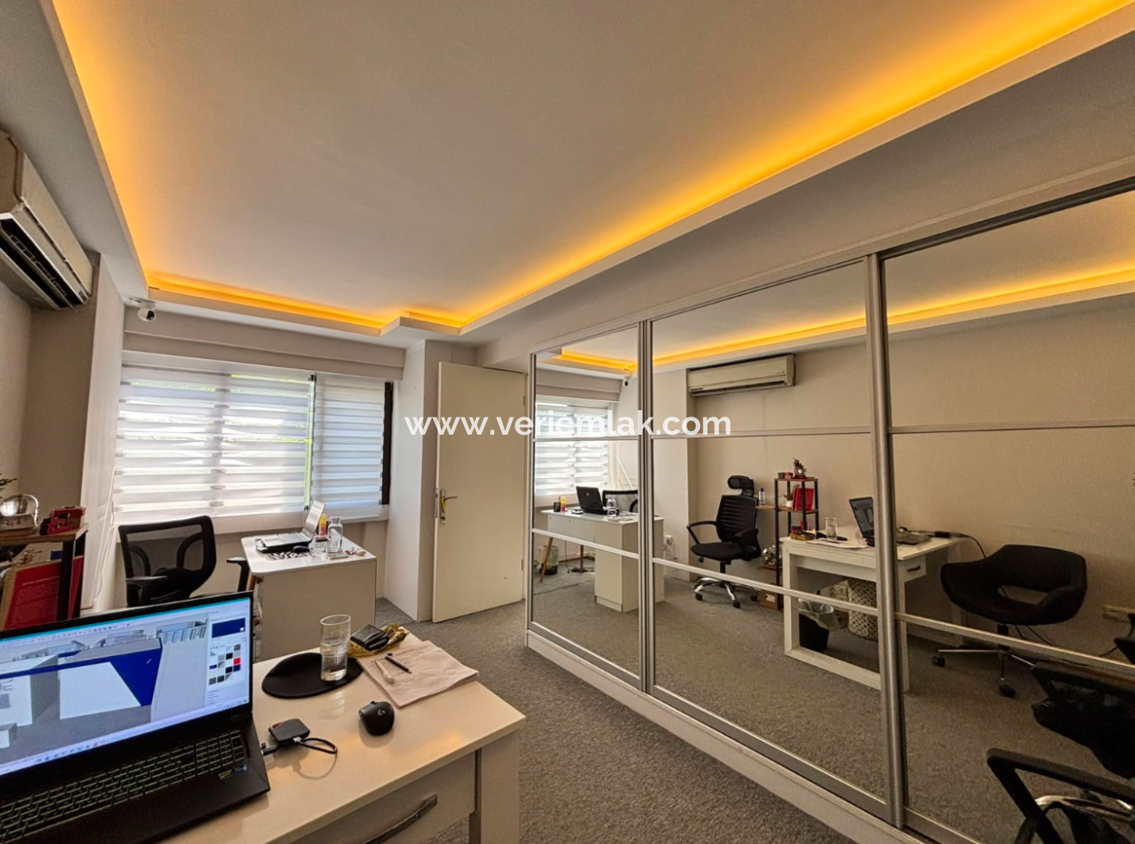 Alsancak Kıbrıs Şehitlerinde Otoparklı 1+1 Bakımlı Kiralık İş Yeri