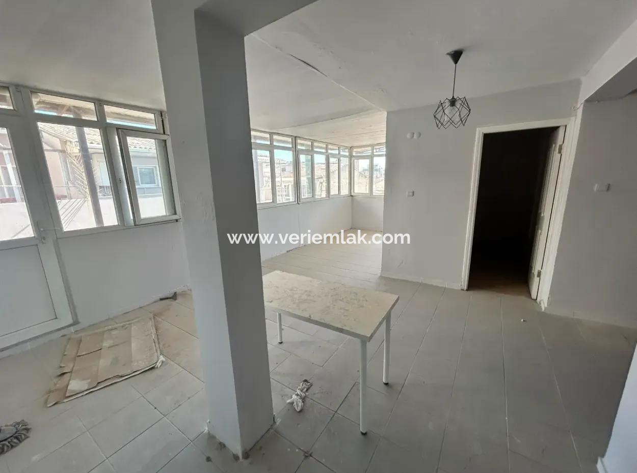 2. Kordonda Deniz Manzaralı, Teraslı Kiralık Buro/ İşyeri
