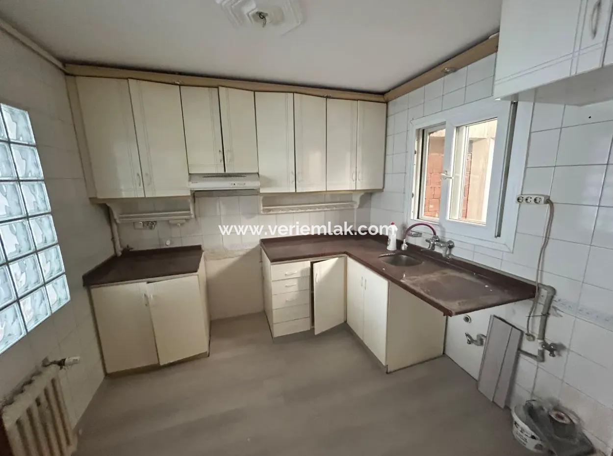Alsancak Talatpaşa Bulvarı Üzerinde Kiralık 4+1 Çatı Dubleksi