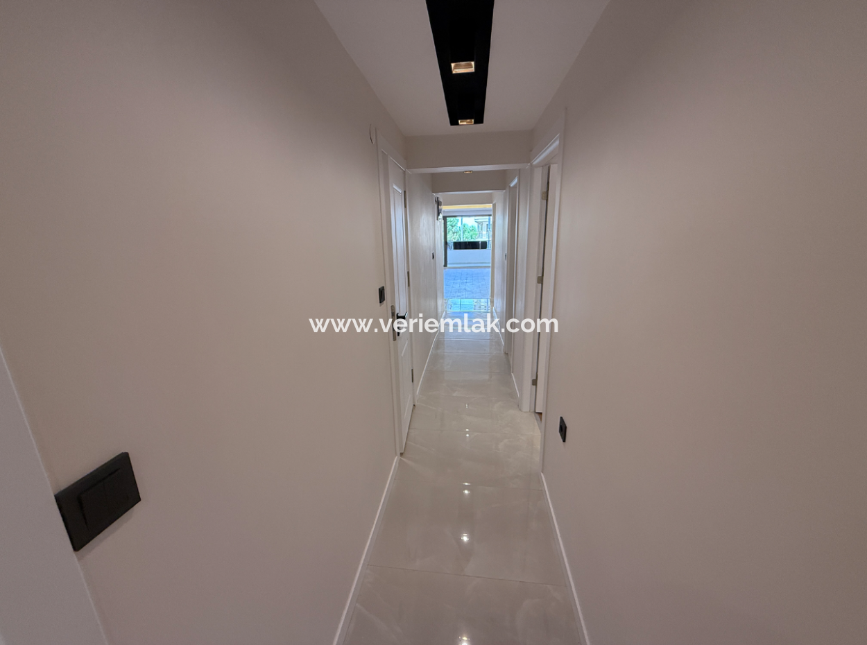 Hakimn Evlerinde Cadde Üzeri Tibaş Sitesi Yanı Full Tadilatlı Asansörlü