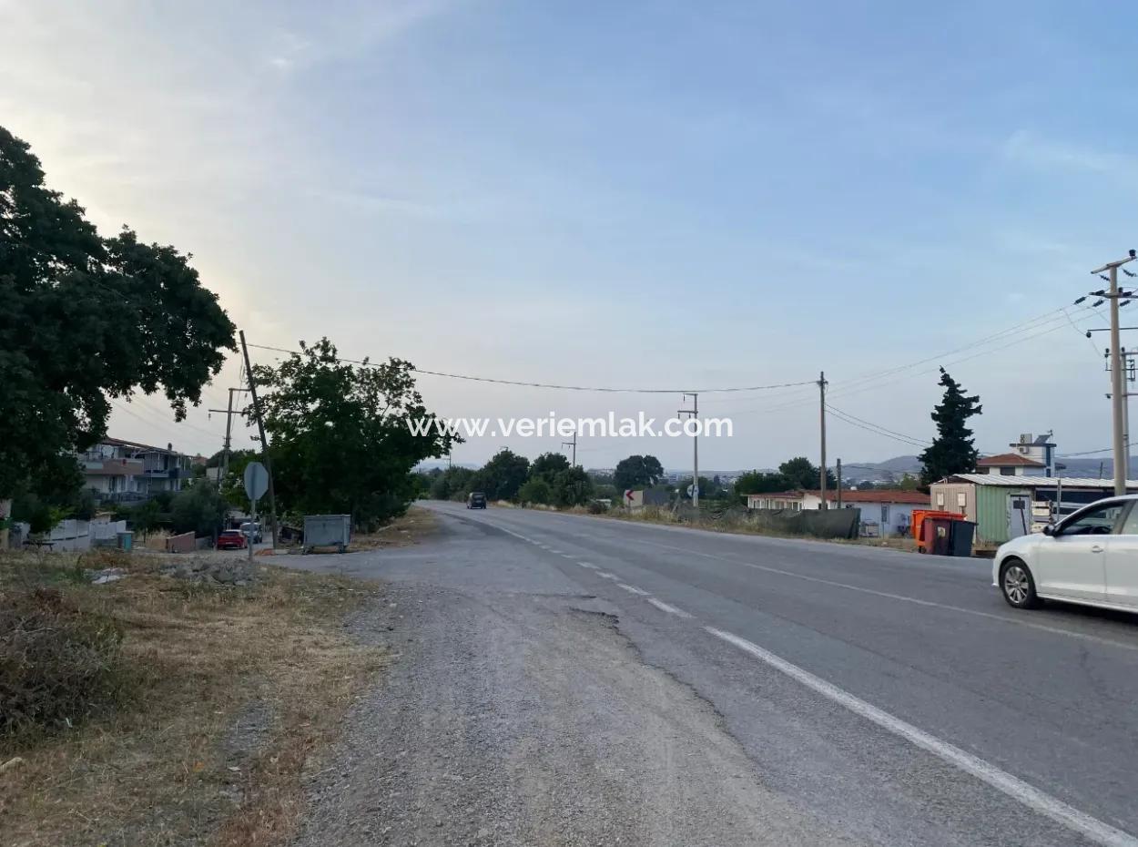 Seferihisar Ana Cadde Yakını 2055 M2 Satılık Arazi