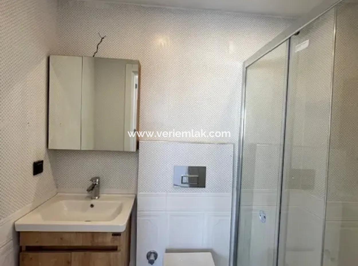 Seferihisar Akarca'da 4+1 Ebeveyn Banyolu Sıfır Villa