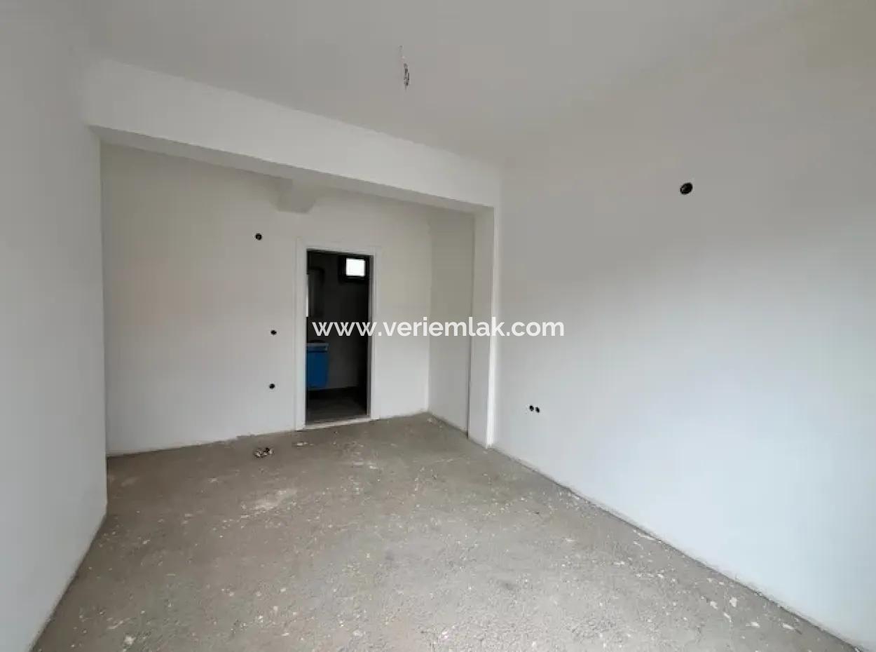 Seferihisar Kavakdere'de Site İçerisinde Sıfır Satılık Villa